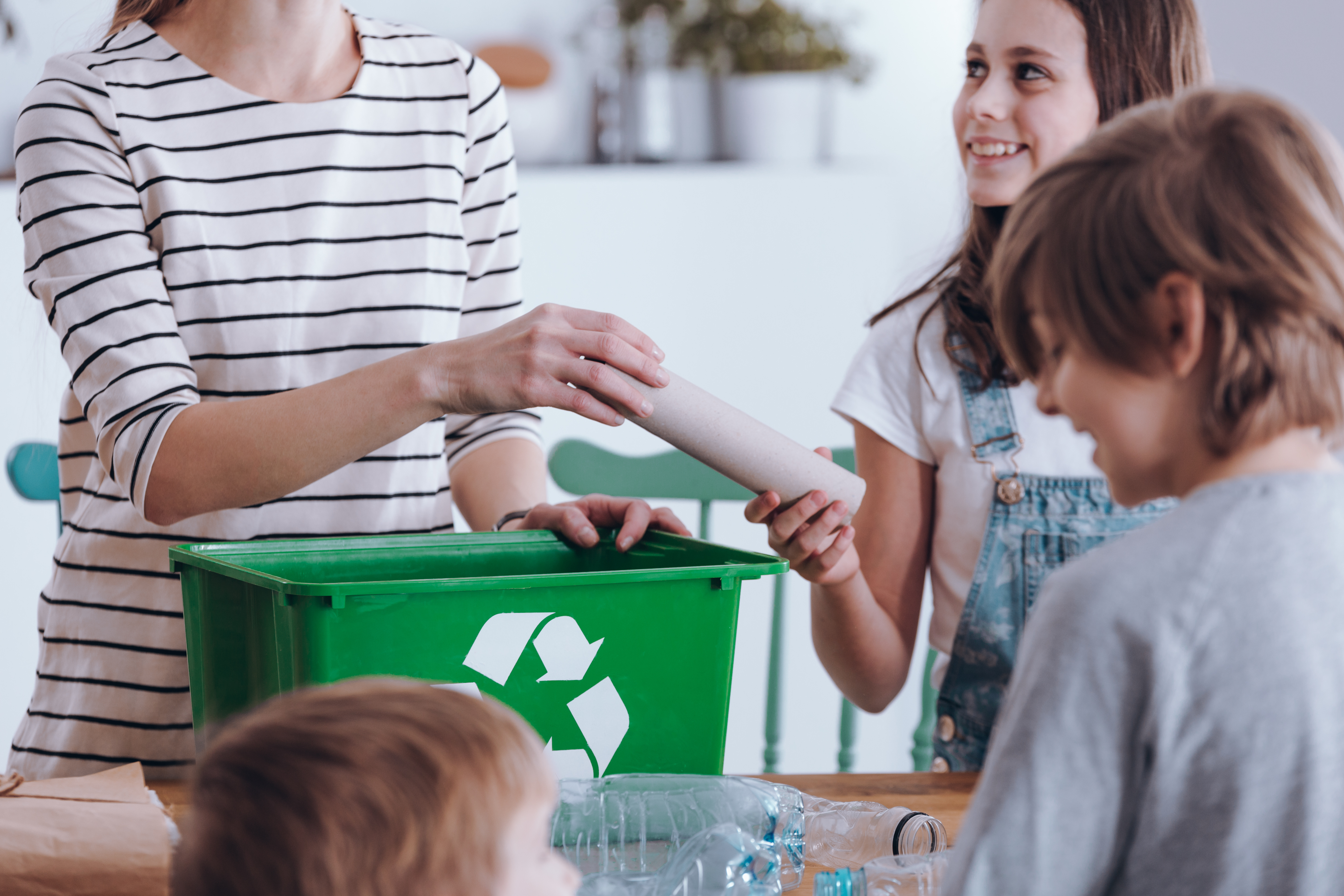 Family sorting recycling