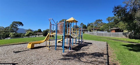 Larger playground equipment at bimbadeen Gardens